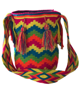 Load image into Gallery viewer, Central American Wayuu Authentic Mochilla Bag