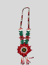 Load image into Gallery viewer, Panamanian indigenous necklace