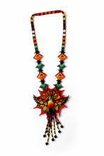 Load image into Gallery viewer, Panamanian Indigenous Beaded Necklace