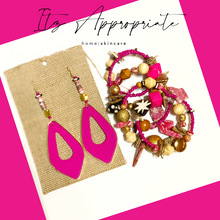 Load image into Gallery viewer, Queens Collection